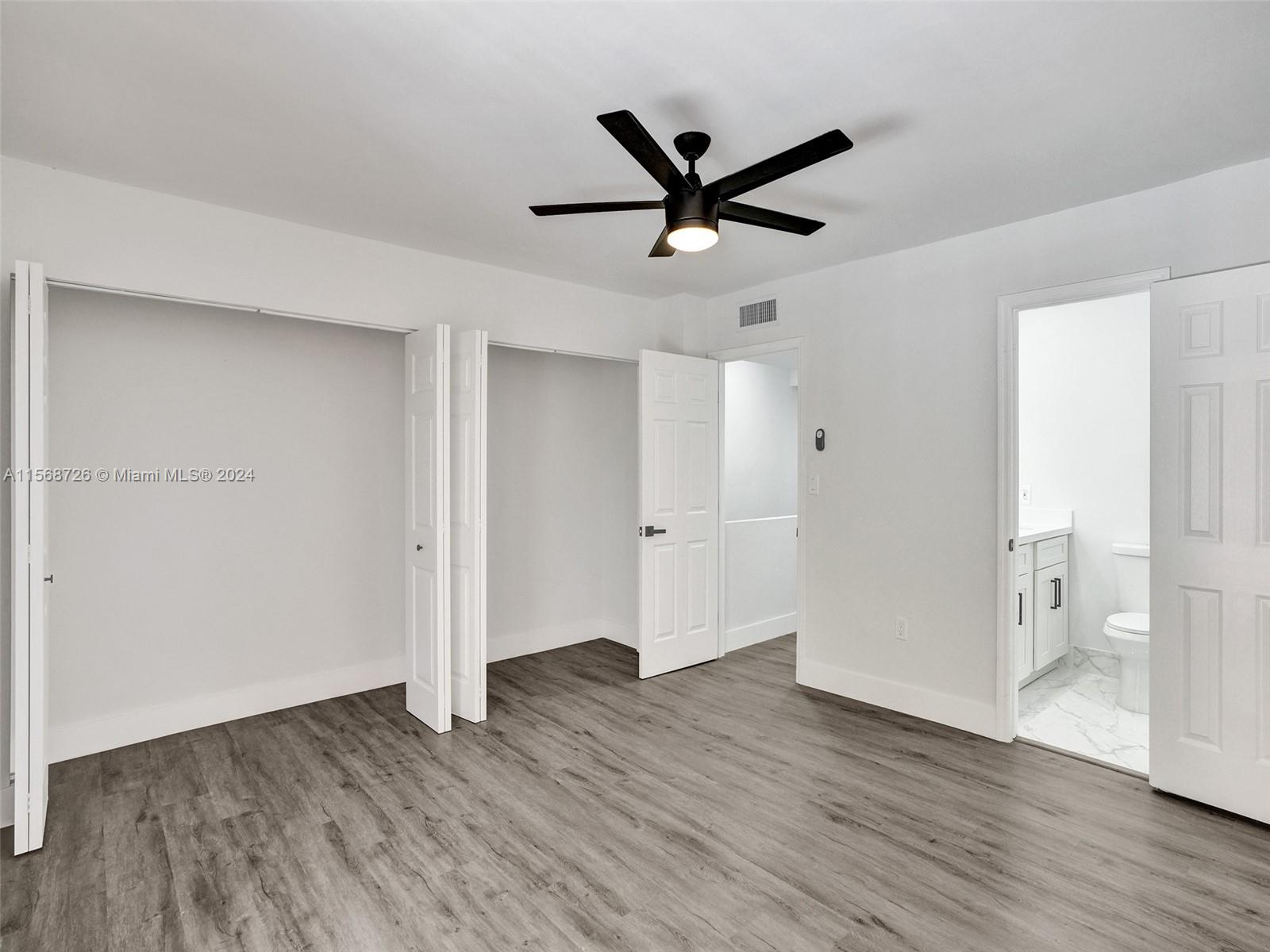 2421 NW 11th St 20B, Miami, Florida 33125, 3 Bedrooms Bedrooms, ,2 BathroomsBathrooms,Residential,For Sale,2421 NW 11th St 20B,A11568726