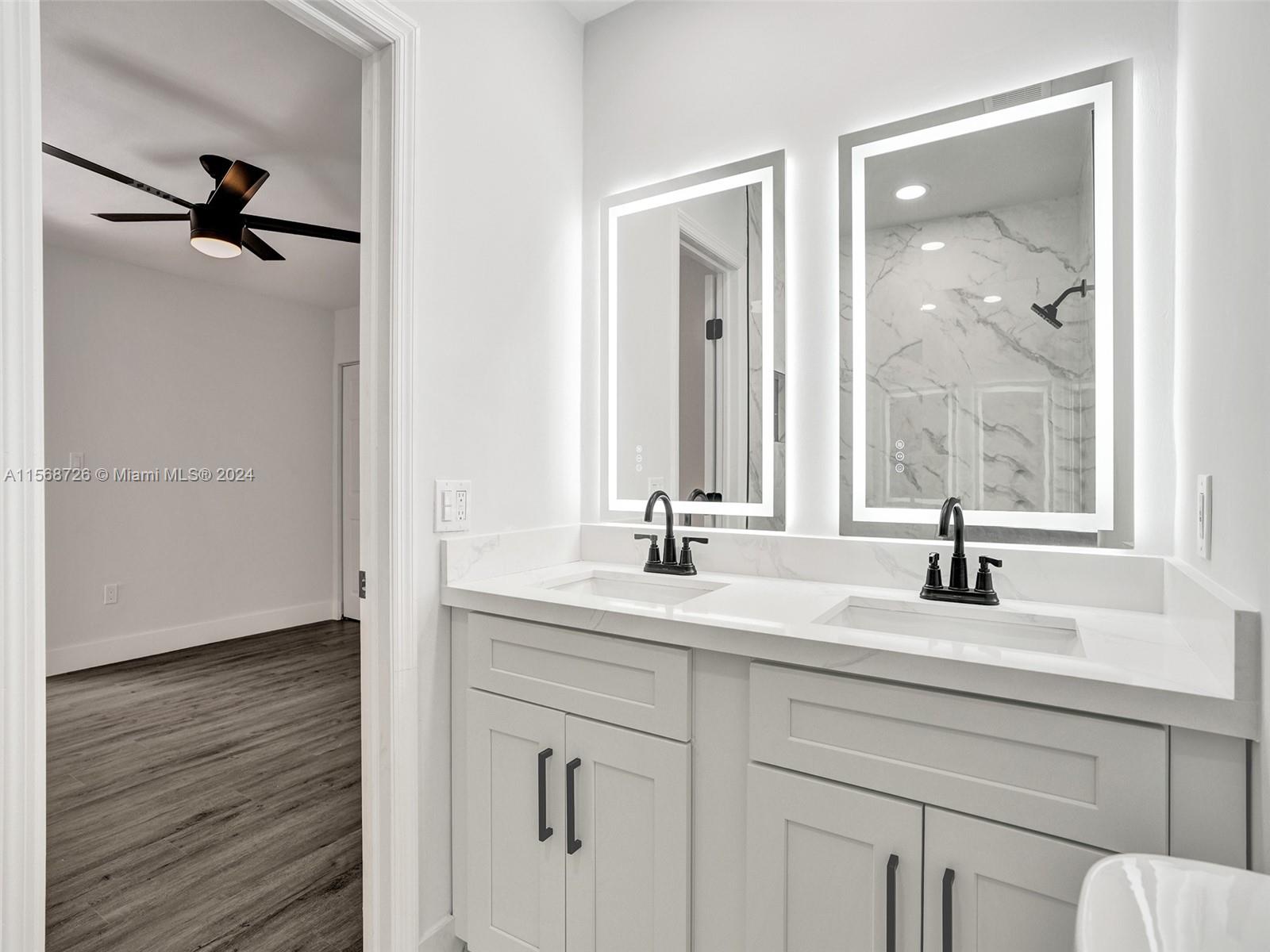 2421 NW 11th St 20B, Miami, Florida 33125, 3 Bedrooms Bedrooms, ,2 BathroomsBathrooms,Residential,For Sale,2421 NW 11th St 20B,A11568726