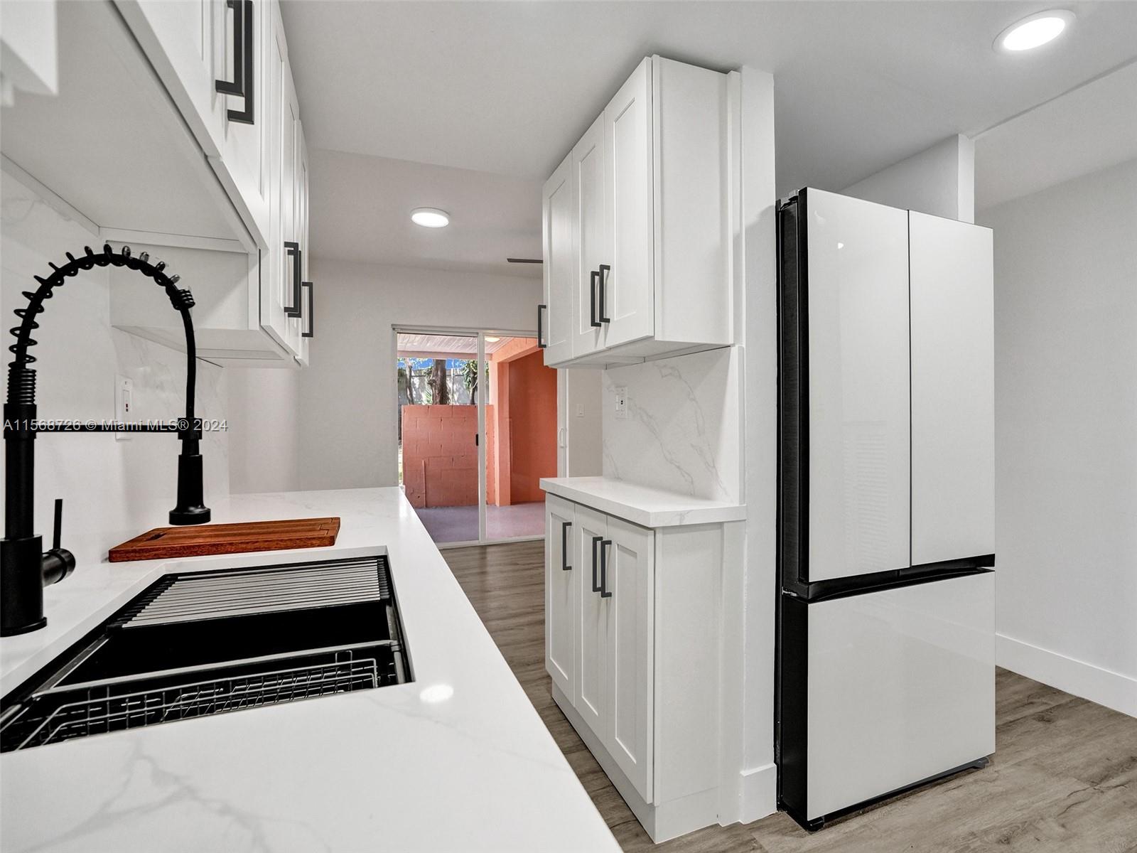 2421 NW 11th St 20B, Miami, Florida 33125, 3 Bedrooms Bedrooms, ,2 BathroomsBathrooms,Residential,For Sale,2421 NW 11th St 20B,A11568726