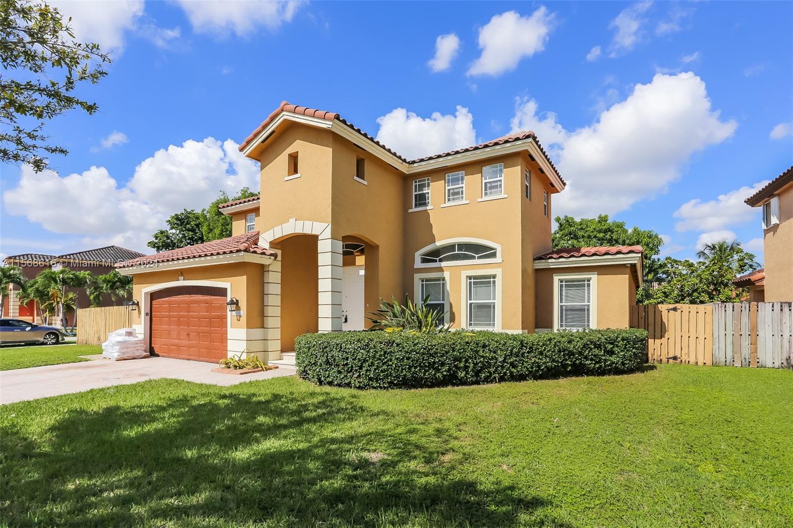16313 SW 66th St, Miami, Florida 33193, 5 Bedrooms Bedrooms, ,4 BathroomsBathrooms,Residentiallease,For Rent,16313 SW 66th St,A11568616