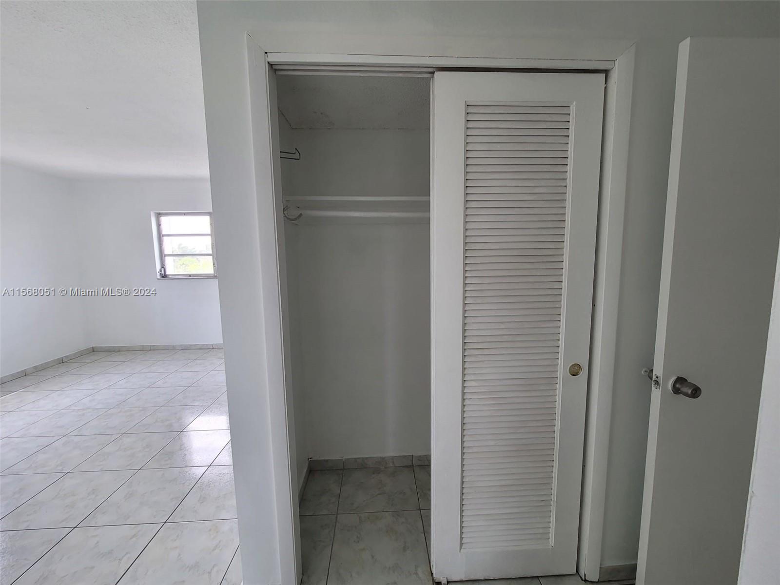 320 NE 12th Ave 408, Hallandale Beach, Florida 33009, 2 Bedrooms Bedrooms, ,2 BathroomsBathrooms,Residential,For Sale,320 NE 12th Ave 408,A11568051