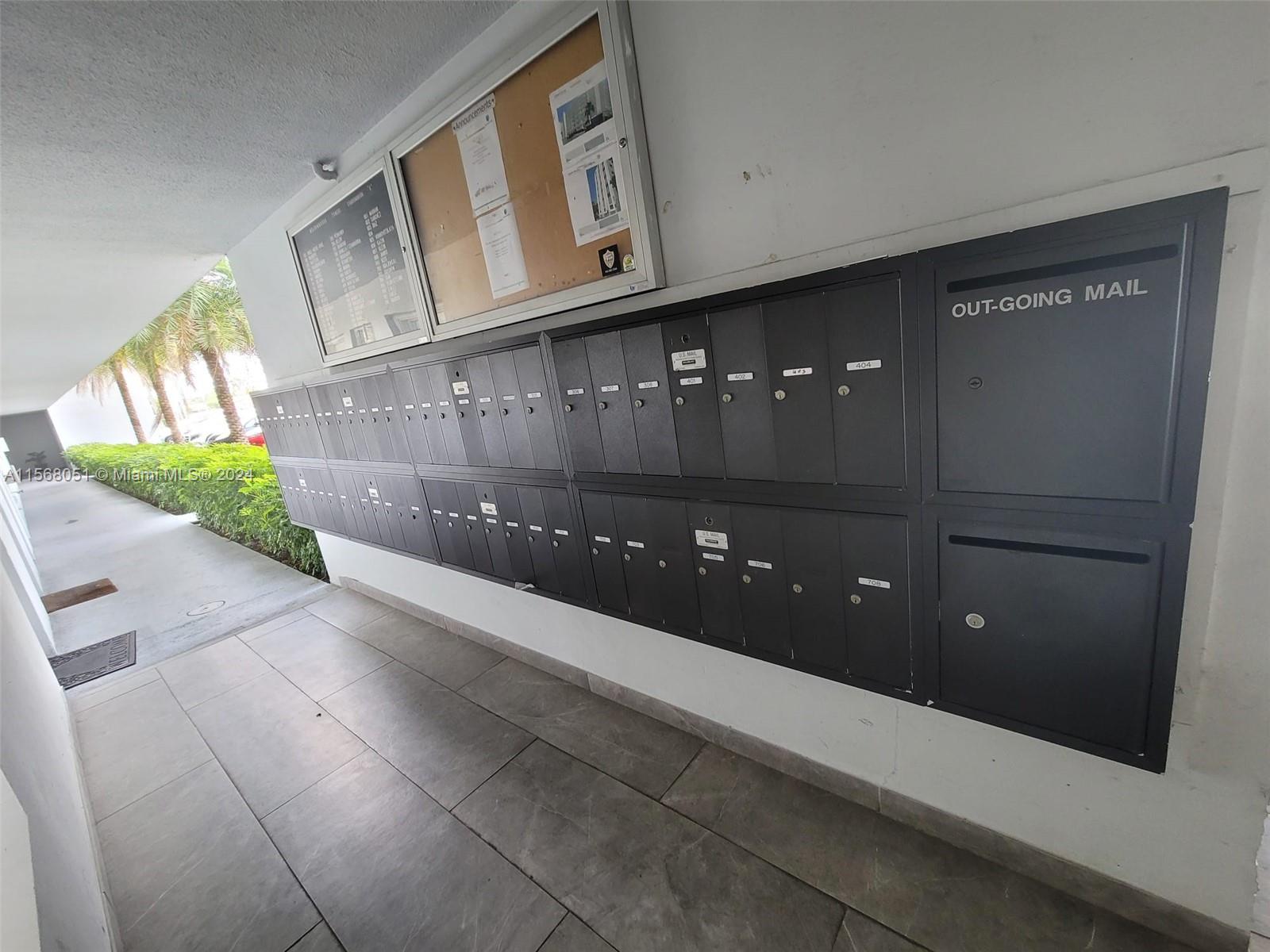 320 NE 12th Ave 408, Hallandale Beach, Florida 33009, 2 Bedrooms Bedrooms, ,2 BathroomsBathrooms,Residential,For Sale,320 NE 12th Ave 408,A11568051