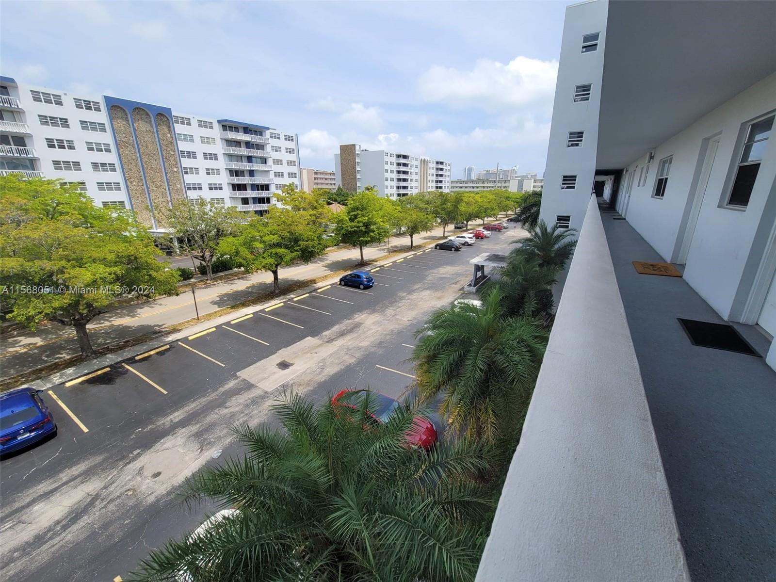 320 NE 12th Ave 408, Hallandale Beach, Florida 33009, 2 Bedrooms Bedrooms, ,2 BathroomsBathrooms,Residential,For Sale,320 NE 12th Ave 408,A11568051