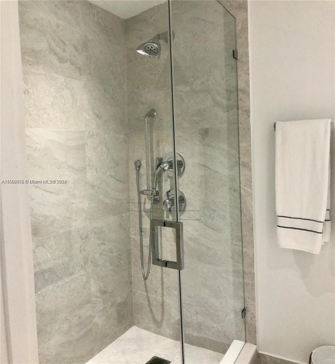 488 NE 18th St 1505, Miami, Florida 33132, 1 Bedroom Bedrooms, ,1 BathroomBathrooms,Residentiallease,For Rent,488 NE 18th St 1505,A11568766
