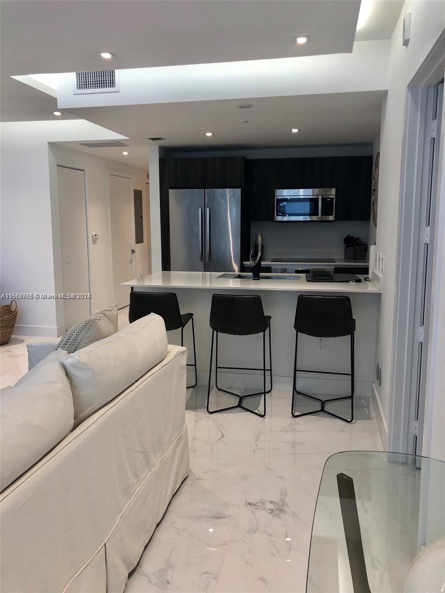 488 NE 18th St 1505, Miami, Florida 33132, 1 Bedroom Bedrooms, ,1 BathroomBathrooms,Residentiallease,For Rent,488 NE 18th St 1505,A11568766