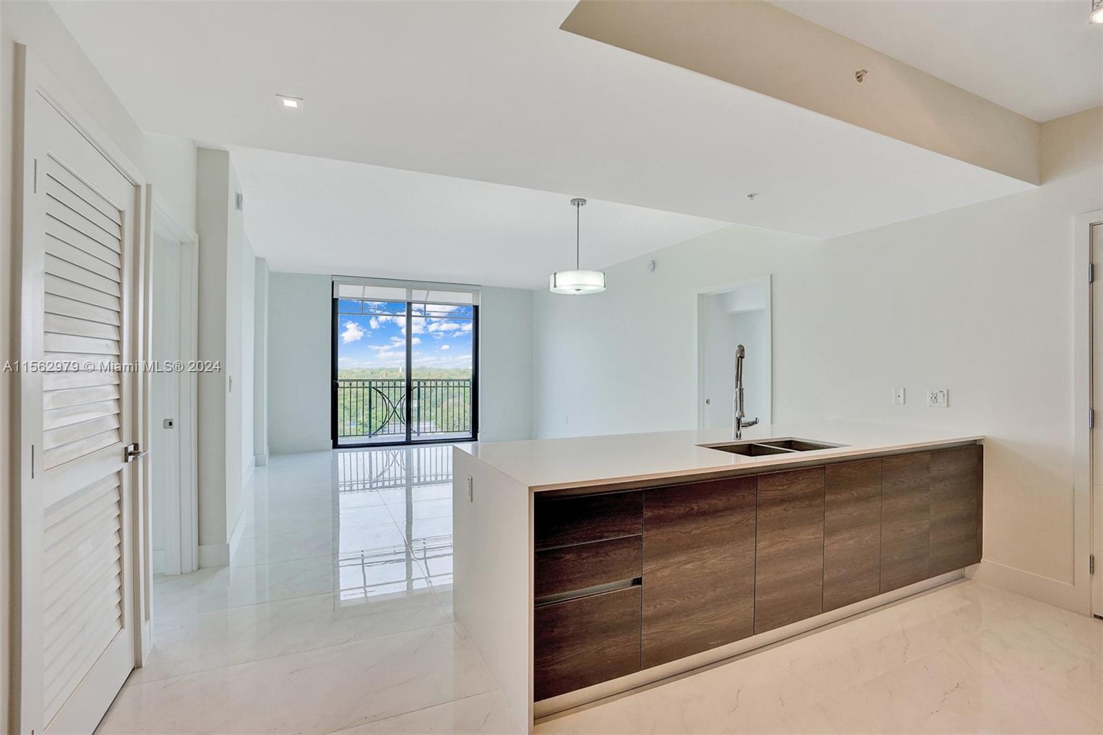 301 Altara Ave 821, Coral Gables, Florida 33146, 2 Bedrooms Bedrooms, ,2 BathroomsBathrooms,Residentiallease,For Rent,301 Altara Ave 821,A11562979