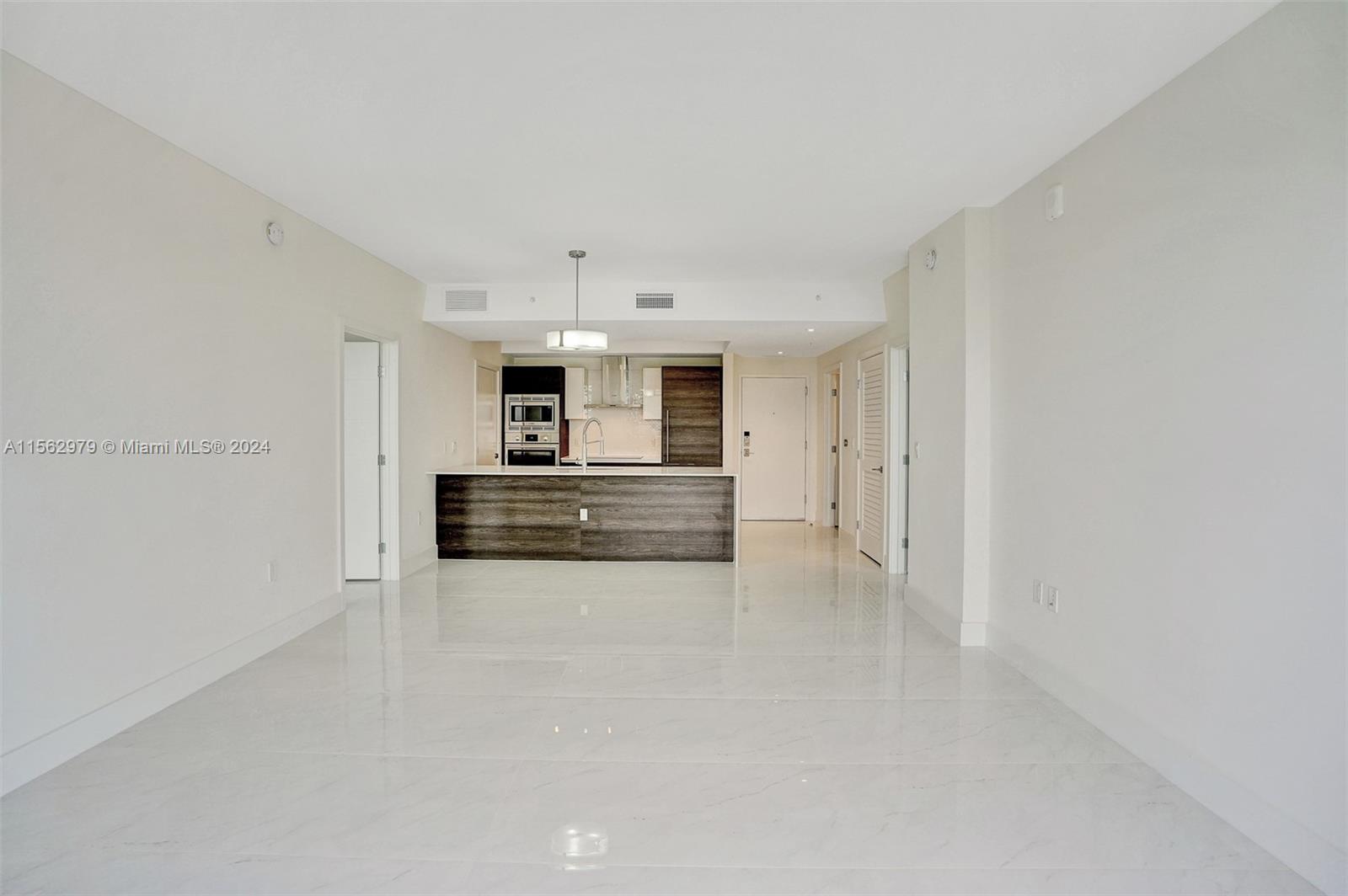 KITCHEN, LIVING ROOM