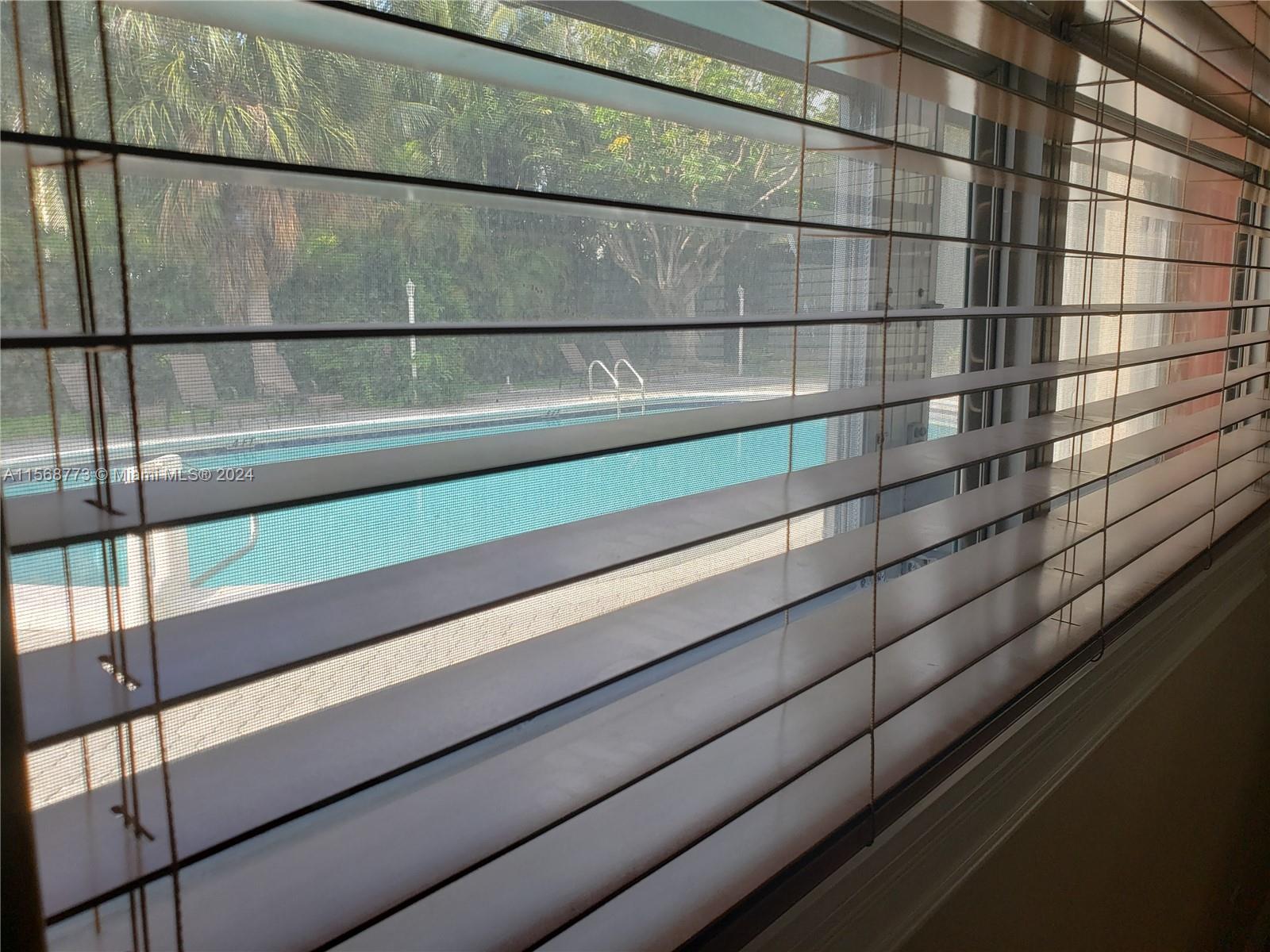 1450 Atlantic Shores Blvd 118, Hallandale Beach, Florida 33009, 2 Bedrooms Bedrooms, ,2 BathroomsBathrooms,Residentiallease,For Rent,1450 Atlantic Shores Blvd 118,A11568773