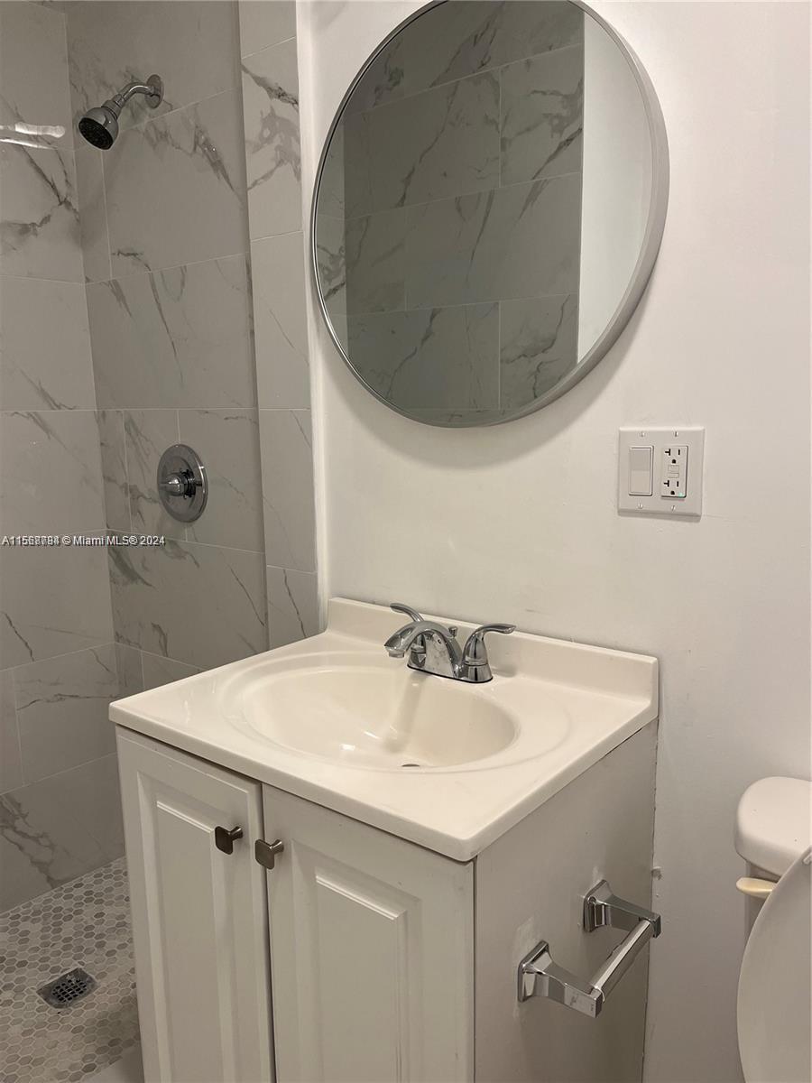 6520 NW 98th Ter B26, Tamarac, Florida 33321, 2 Bedrooms Bedrooms, ,2 BathroomsBathrooms,Residential,For Sale,6520 NW 98th Ter B26,A11568784