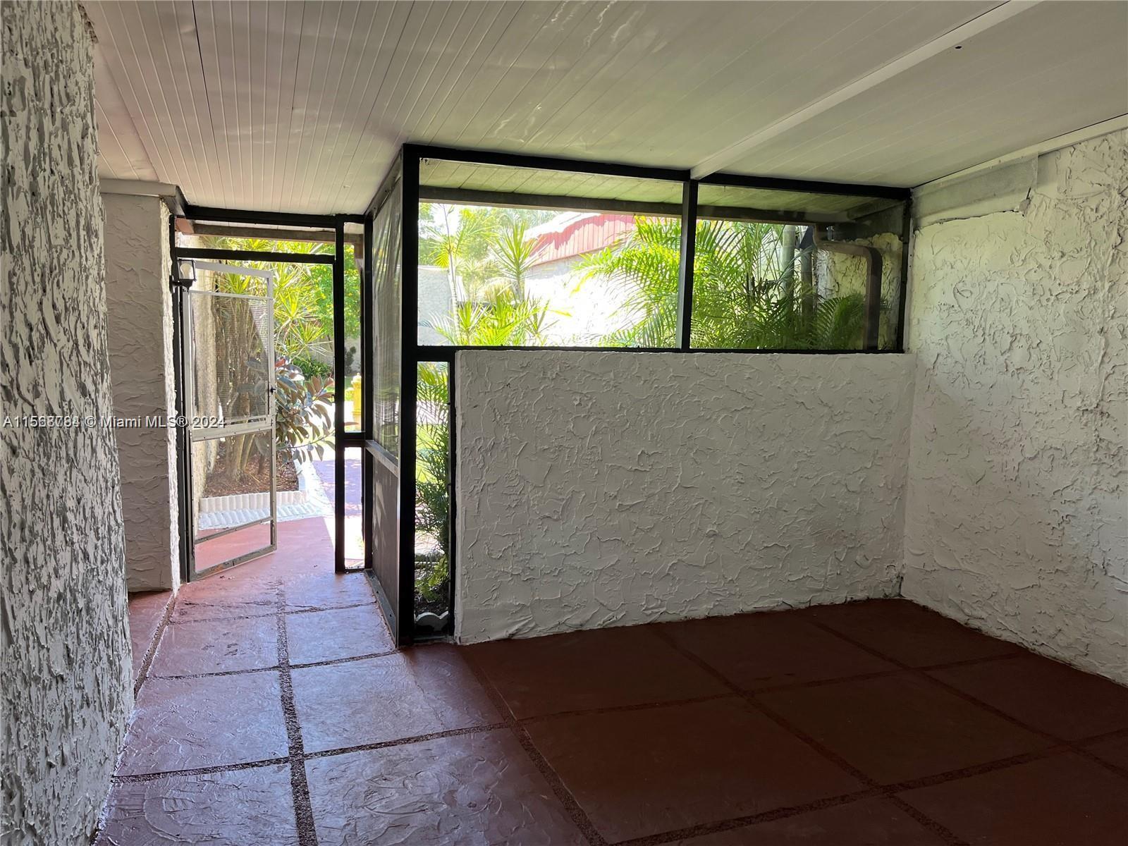 6520 NW 98th Ter B26, Tamarac, Florida 33321, 2 Bedrooms Bedrooms, ,2 BathroomsBathrooms,Residential,For Sale,6520 NW 98th Ter B26,A11568784