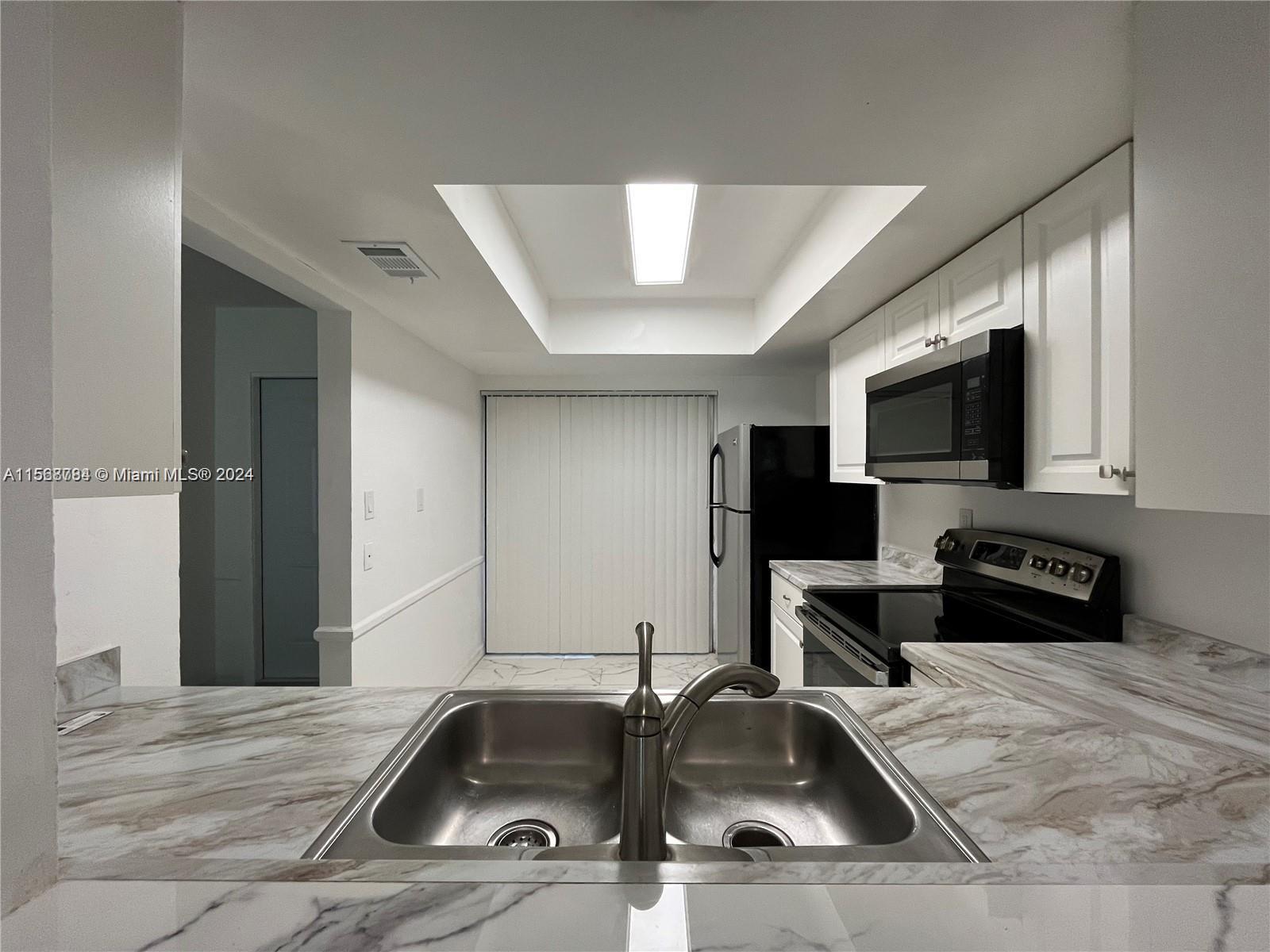 6520 NW 98th Ter B26, Tamarac, Florida 33321, 2 Bedrooms Bedrooms, ,2 BathroomsBathrooms,Residential,For Sale,6520 NW 98th Ter B26,A11568784