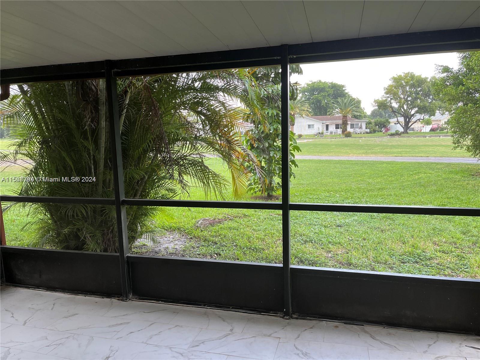 6520 NW 98th Ter B26, Tamarac, Florida 33321, 2 Bedrooms Bedrooms, ,2 BathroomsBathrooms,Residential,For Sale,6520 NW 98th Ter B26,A11568784