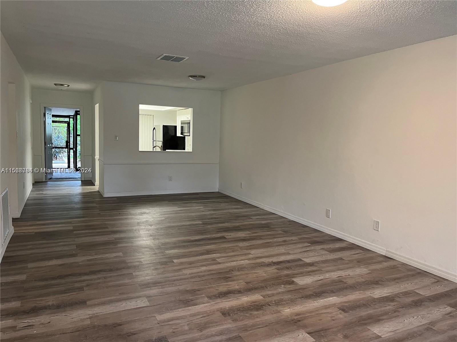 6520 NW 98th Ter B26, Tamarac, Florida 33321, 2 Bedrooms Bedrooms, ,2 BathroomsBathrooms,Residential,For Sale,6520 NW 98th Ter B26,A11568784