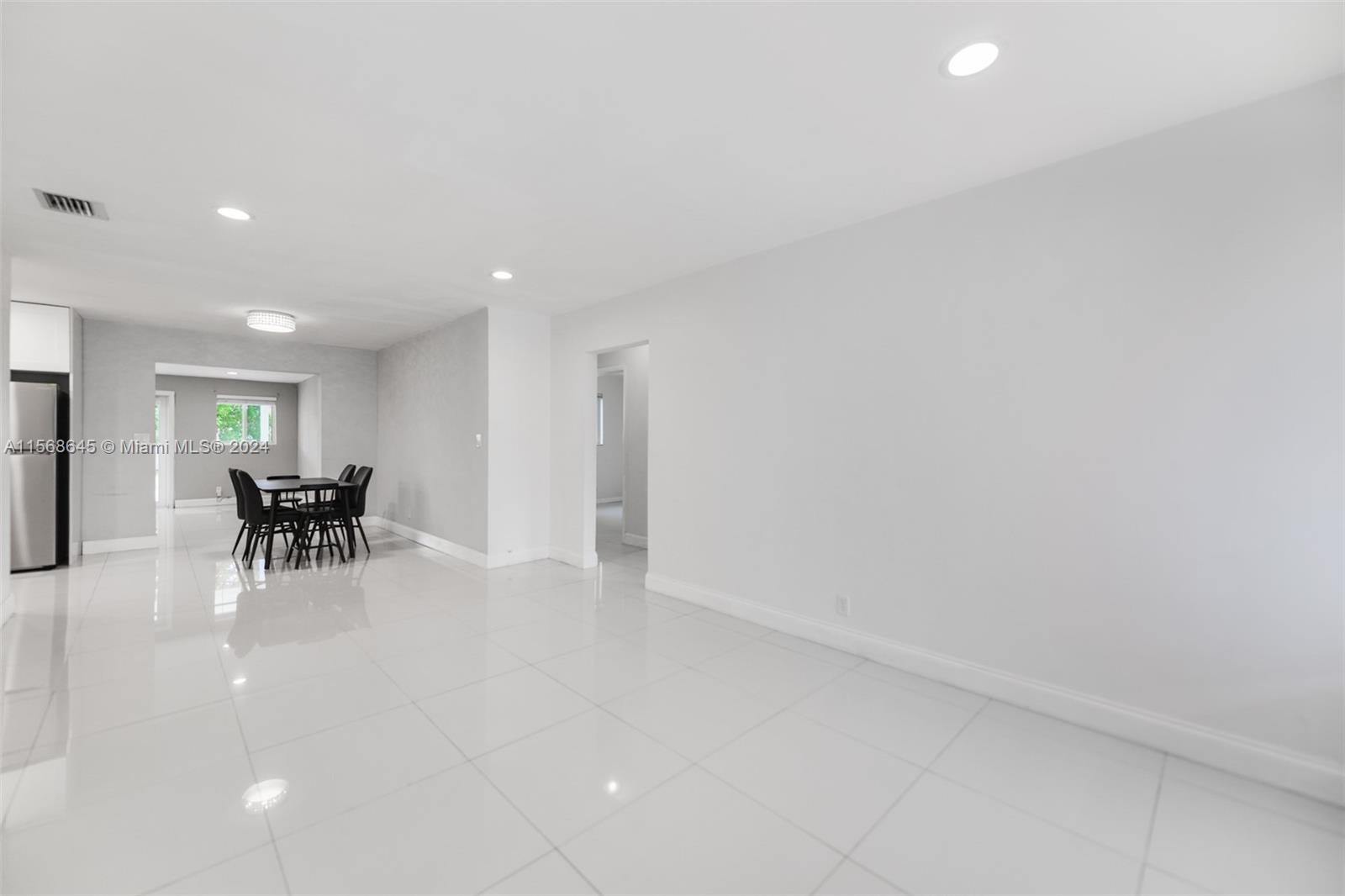 104 SW 7th St, Hallandale Beach, Florida 33009, 3 Bedrooms Bedrooms, ,2 BathroomsBathrooms,Residential,For Sale,104 SW 7th St,A11568645