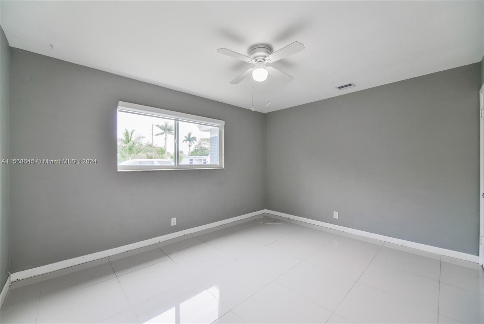 104 SW 7th St, Hallandale Beach, Florida 33009, 3 Bedrooms Bedrooms, ,2 BathroomsBathrooms,Residential,For Sale,104 SW 7th St,A11568645