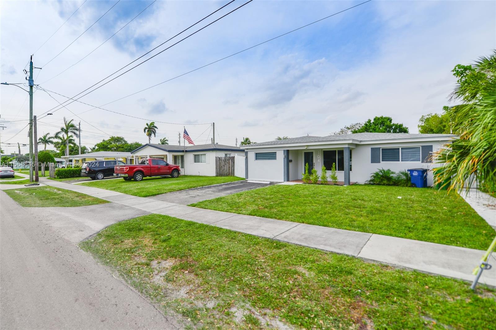 104 SW 7th St, Hallandale Beach, Florida 33009, 3 Bedrooms Bedrooms, ,2 BathroomsBathrooms,Residential,For Sale,104 SW 7th St,A11568645