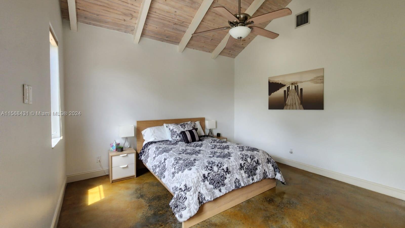 second bedroom with full bathroom