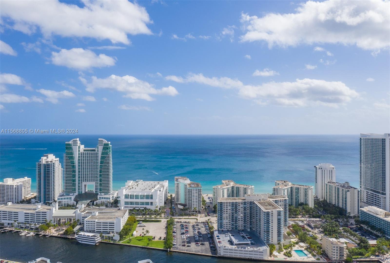 3725 S Ocean Dr 601, Hollywood, Florida 33019, 2 Bedrooms Bedrooms, ,2 BathroomsBathrooms,Residentiallease,For Rent,3725 S Ocean Dr 601,A11568805