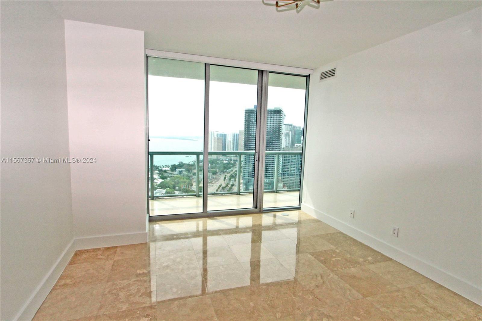 888 Biscayne Blvd 4304, Miami, Florida 33132, 2 Bedrooms Bedrooms, ,2 BathroomsBathrooms,Residentiallease,For Rent,888 Biscayne Blvd 4304,A11567357