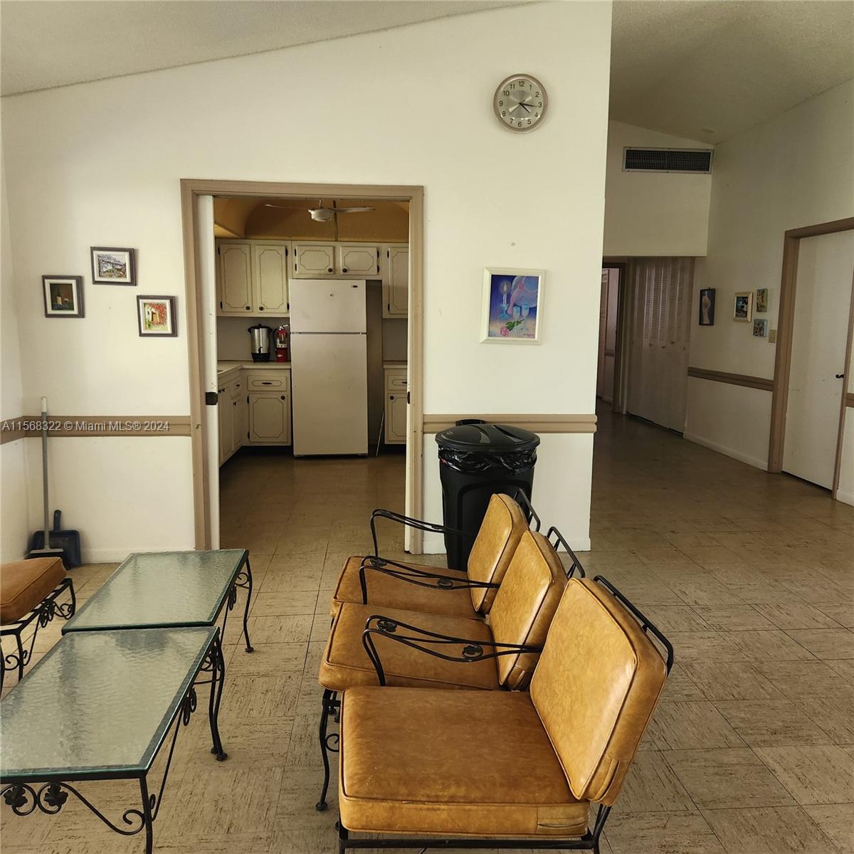 Clubhouse Kitchen