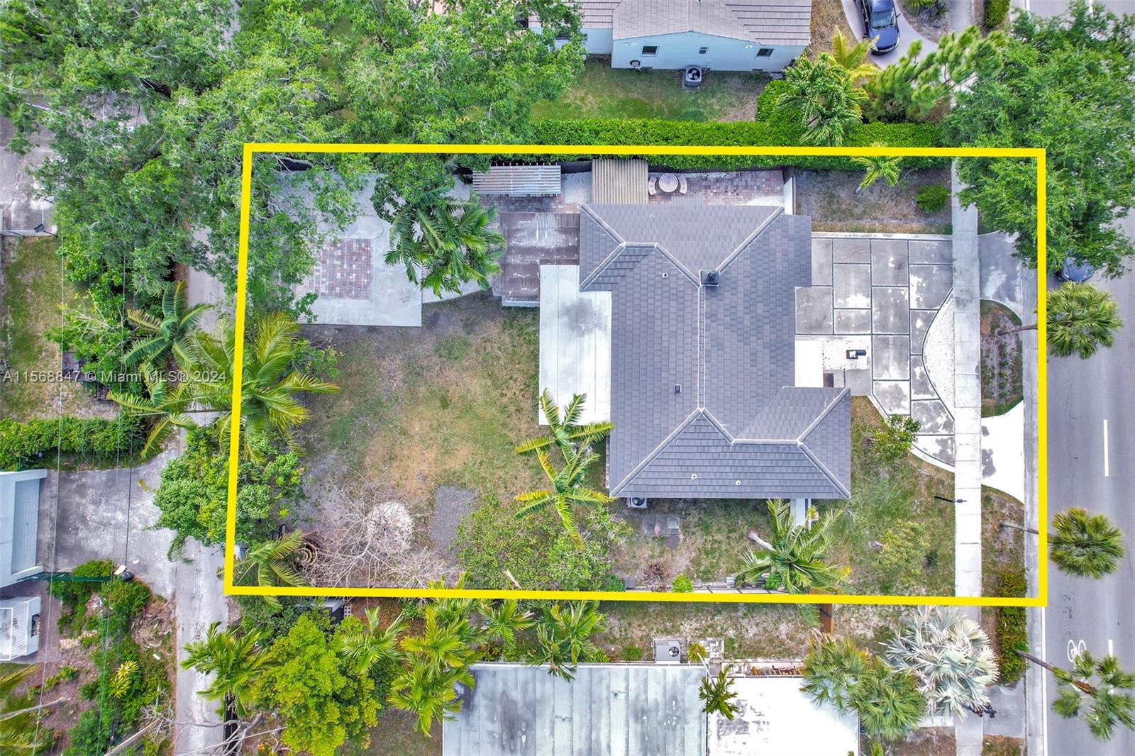68 NW 95th St, Miami Shores, Florida 33150, 3 Bedrooms Bedrooms, ,2 BathroomsBathrooms,Residential,For Sale,68 NW 95th St,A11568847