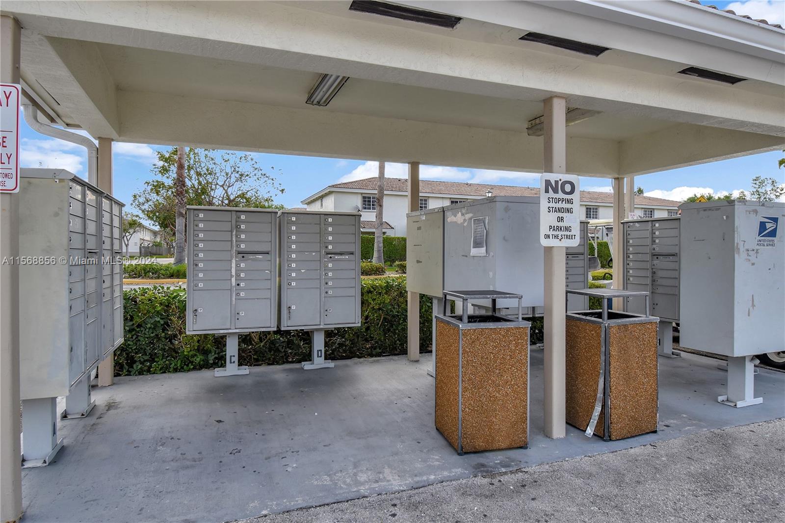 13958 SW 260th St 101, Homestead, Florida 33032, 2 Bedrooms Bedrooms, ,2 BathroomsBathrooms,Residentiallease,For Rent,13958 SW 260th St 101,A11568856