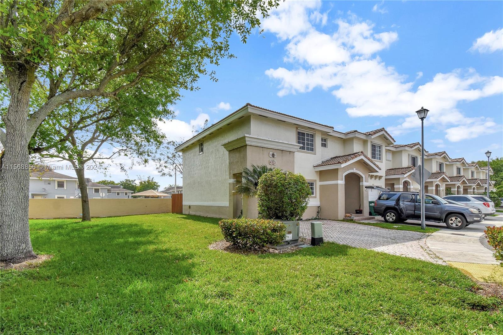 13958 SW 260th St 101, Homestead, Florida 33032, 2 Bedrooms Bedrooms, ,2 BathroomsBathrooms,Residentiallease,For Rent,13958 SW 260th St 101,A11568856