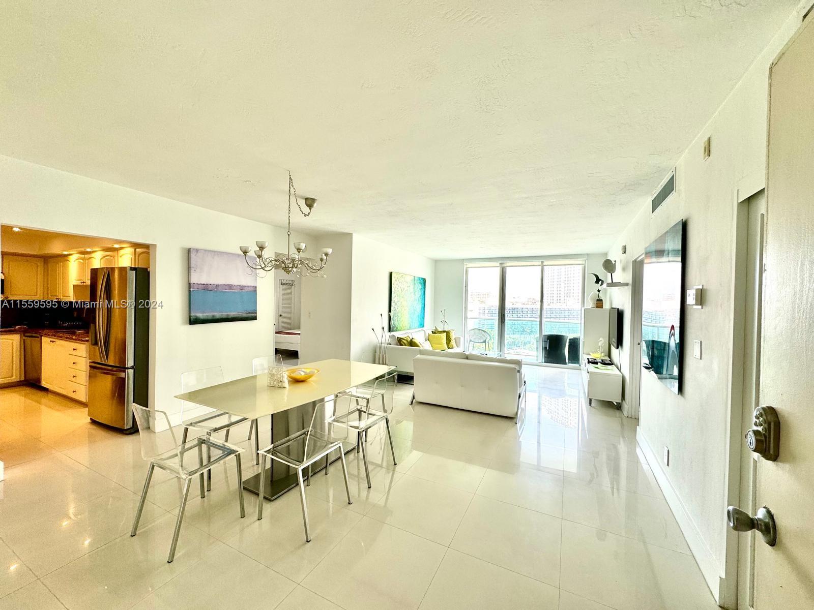 3801 S Ocean Dr 11V, Hollywood, Florida 33019, 2 Bedrooms Bedrooms, ,2 BathroomsBathrooms,Residentiallease,For Rent,3801 S Ocean Dr 11V,A11559595