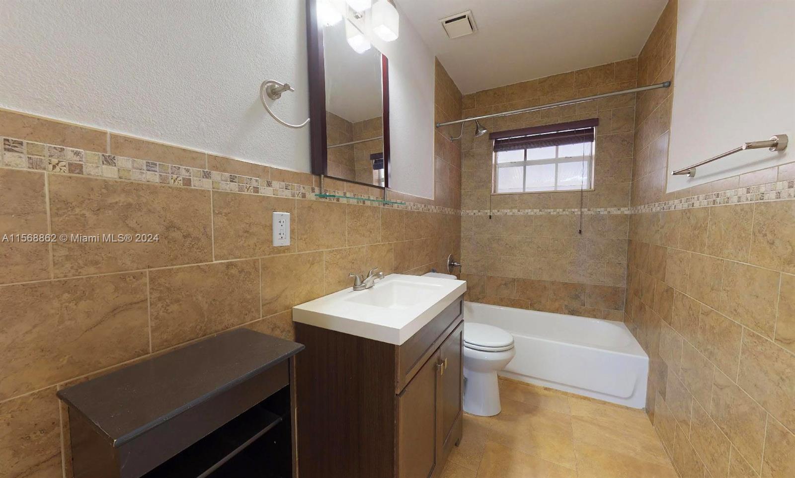 15340 SW 306th St A, Homestead, Florida 33033, 3 Bedrooms Bedrooms, ,1 BathroomBathrooms,Residentiallease,For Rent,15340 SW 306th St A,A11568862