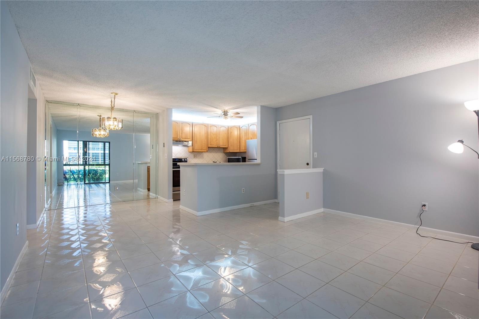 10789 W Clairmont Cir 107, Tamarac, Florida 33321, 2 Bedrooms Bedrooms, ,2 BathroomsBathrooms,Residential,For Sale,10789 W Clairmont Cir 107,A11568780