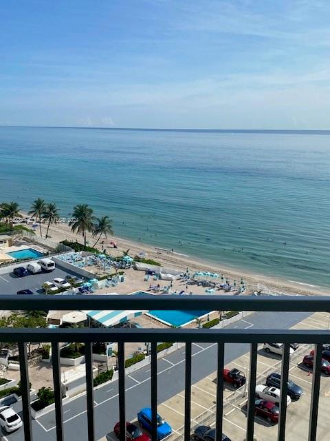 3180 S Ocean Dr 1204, Hallandale Beach, Florida 33009, 2 Bedrooms Bedrooms, ,1 BathroomBathrooms,Residentiallease,For Rent,3180 S Ocean Dr 1204,A11568871