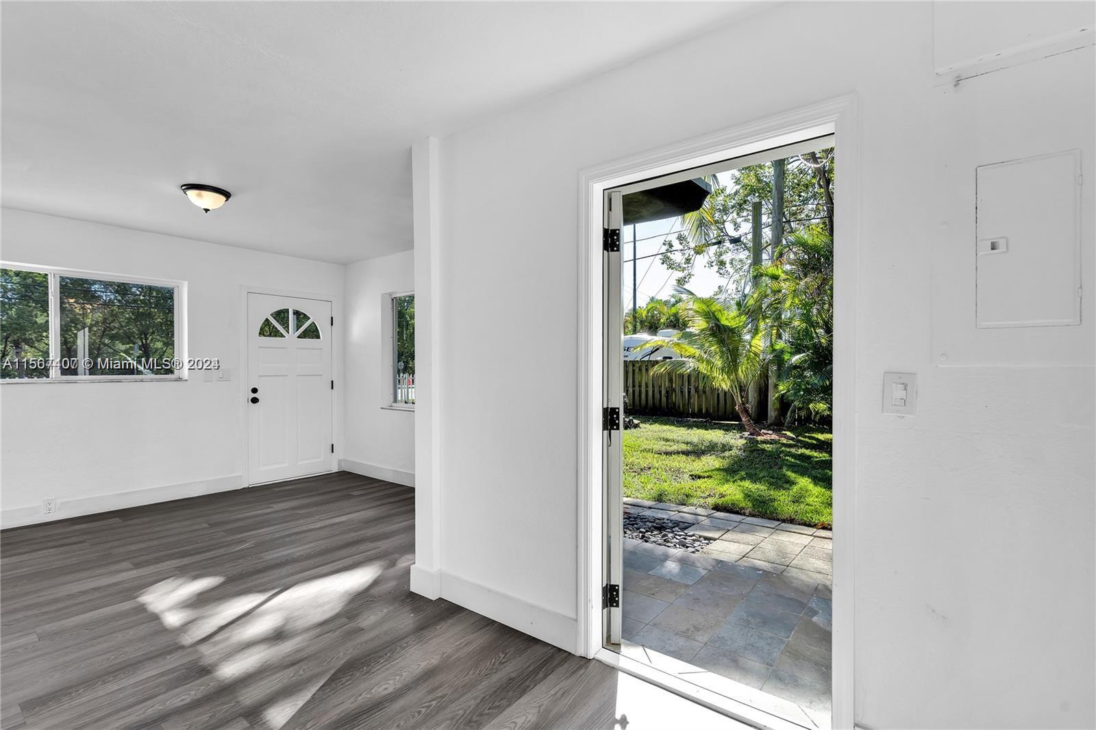 1580 NE 129th St 0, North Miami, Florida 33161, 3 Bedrooms Bedrooms, ,2 BathroomsBathrooms,Residentiallease,For Rent,1580 NE 129th St 0,A11567407