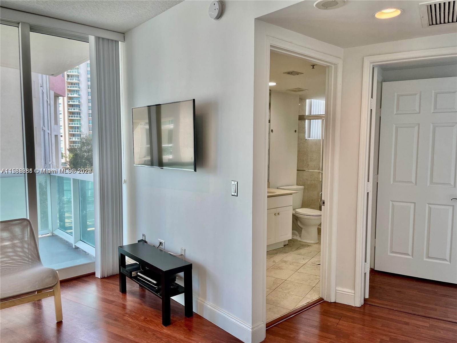 3370 NE 190th St 510, Aventura, Florida 33180, 1 Bedroom Bedrooms, ,1 BathroomBathrooms,Residentiallease,For Rent,3370 NE 190th St 510,A11568881