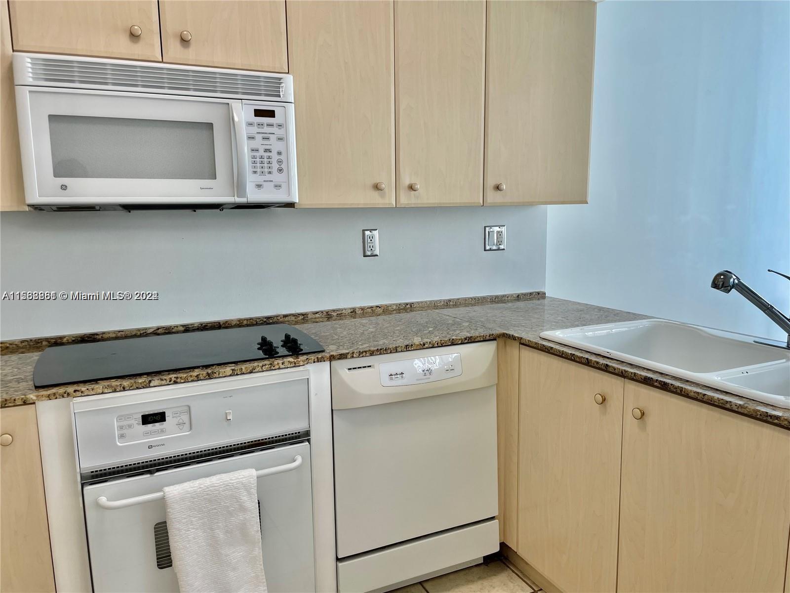 3370 NE 190th St 510, Aventura, Florida 33180, 1 Bedroom Bedrooms, ,1 BathroomBathrooms,Residentiallease,For Rent,3370 NE 190th St 510,A11568881