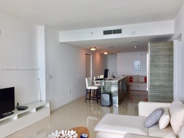 460 NE 28th St 2202, Miami, Florida 33137, 1 Bedroom Bedrooms, ,1 BathroomBathrooms,Residentiallease,For Rent,460 NE 28th St 2202,A11565528