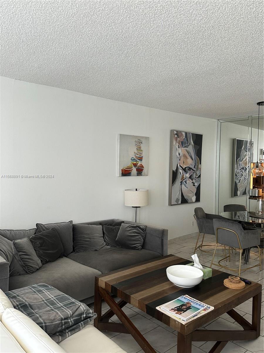 1801 S Ocean Dr PH43, Hallandale Beach, Florida 33009, 1 Bedroom Bedrooms, ,1 BathroomBathrooms,Residentiallease,For Rent,1801 S Ocean Dr PH43,A11568891