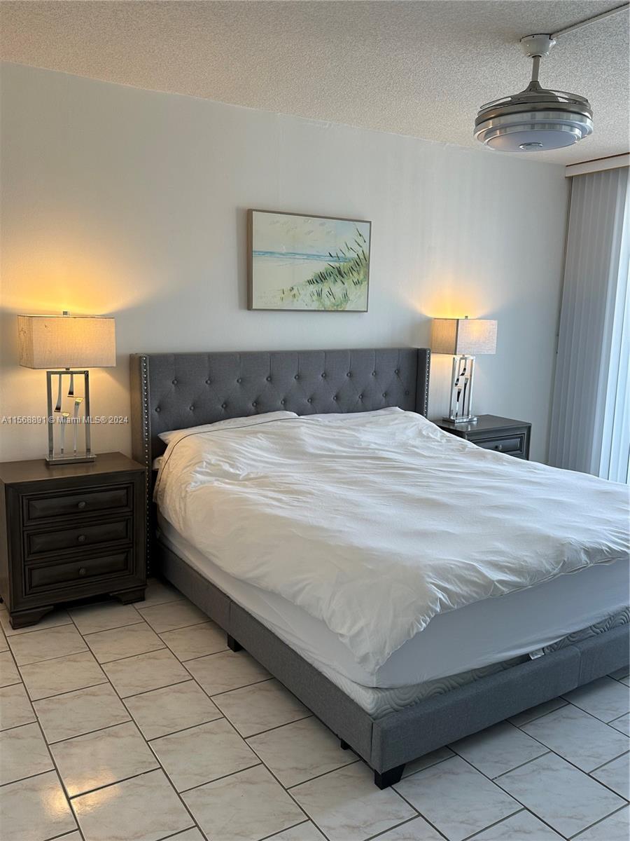 1801 S Ocean Dr PH43, Hallandale Beach, Florida 33009, 1 Bedroom Bedrooms, ,1 BathroomBathrooms,Residentiallease,For Rent,1801 S Ocean Dr PH43,A11568891