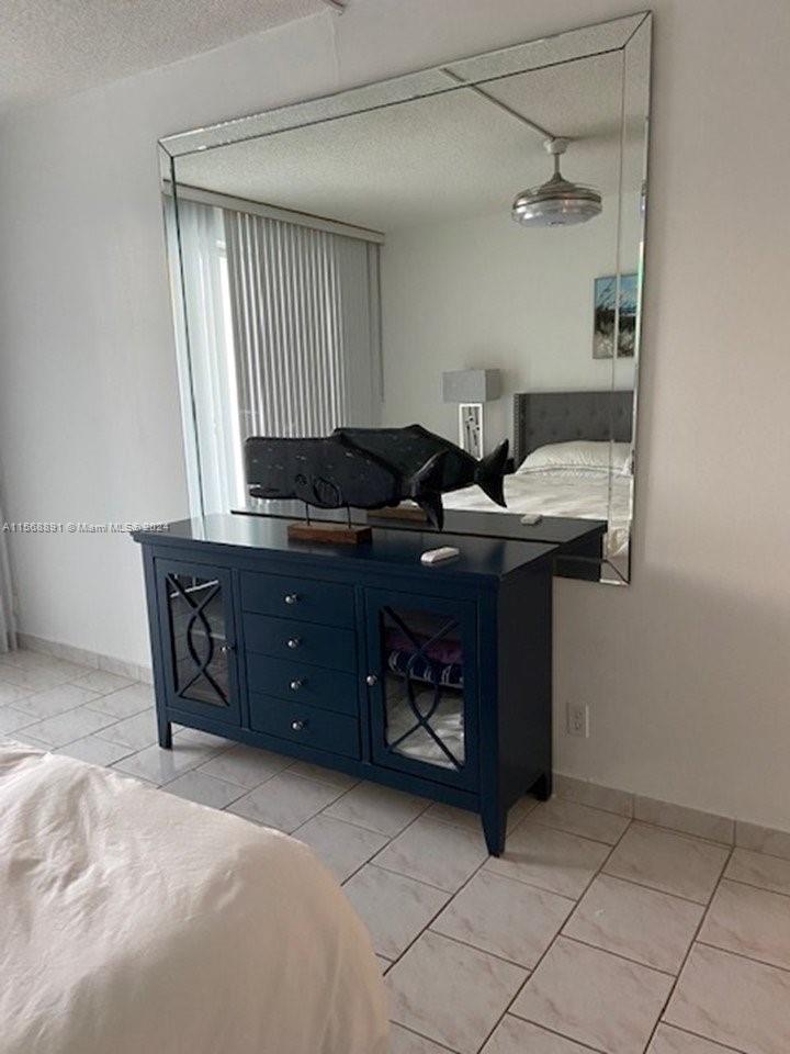 1801 S Ocean Dr PH43, Hallandale Beach, Florida 33009, 1 Bedroom Bedrooms, ,1 BathroomBathrooms,Residentiallease,For Rent,1801 S Ocean Dr PH43,A11568891