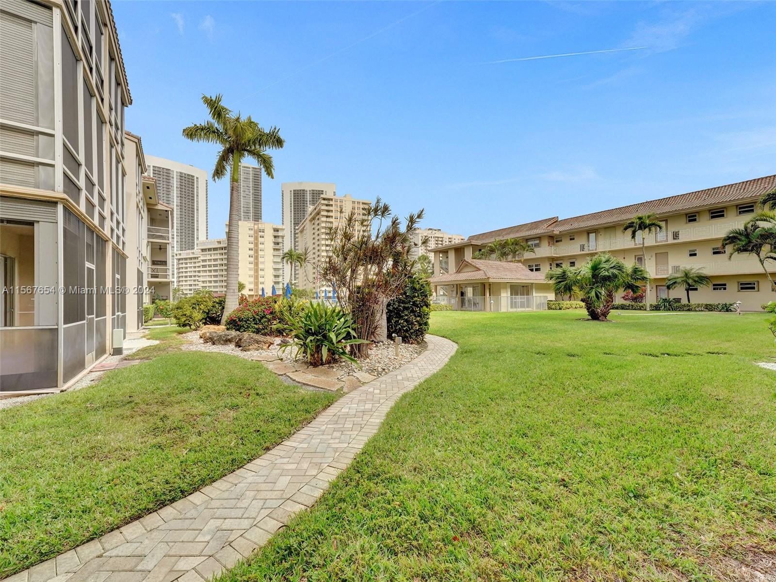 2600 Diana Dr 118, Hallandale Beach, Florida 33009, 1 Bedroom Bedrooms, ,1 BathroomBathrooms,Residential,For Sale,2600 Diana Dr 118,A11567654