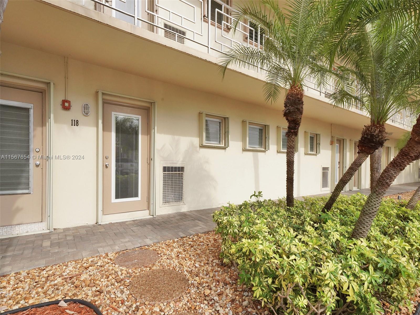 2600 Diana Dr 118, Hallandale Beach, Florida 33009, 1 Bedroom Bedrooms, ,1 BathroomBathrooms,Residential,For Sale,2600 Diana Dr 118,A11567654