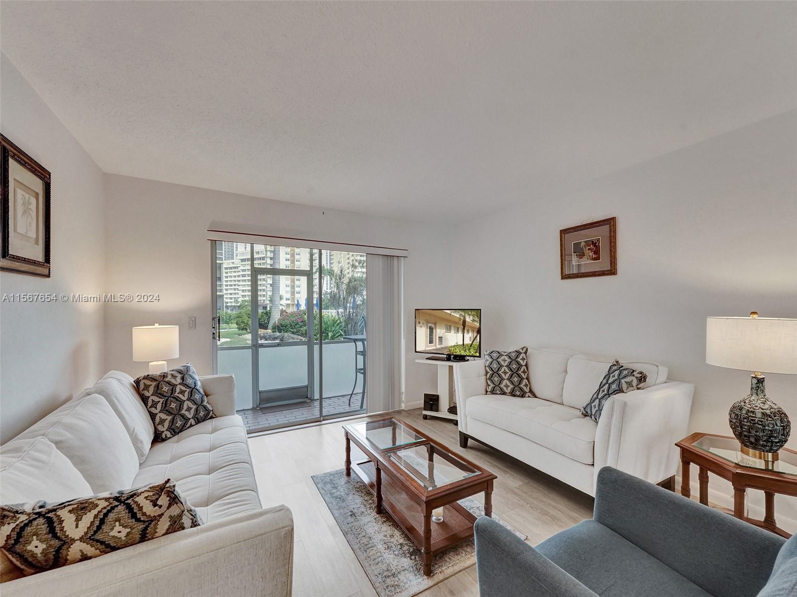 2600 Diana Dr 118, Hallandale Beach, Florida 33009, 1 Bedroom Bedrooms, ,1 BathroomBathrooms,Residential,For Sale,2600 Diana Dr 118,A11567654