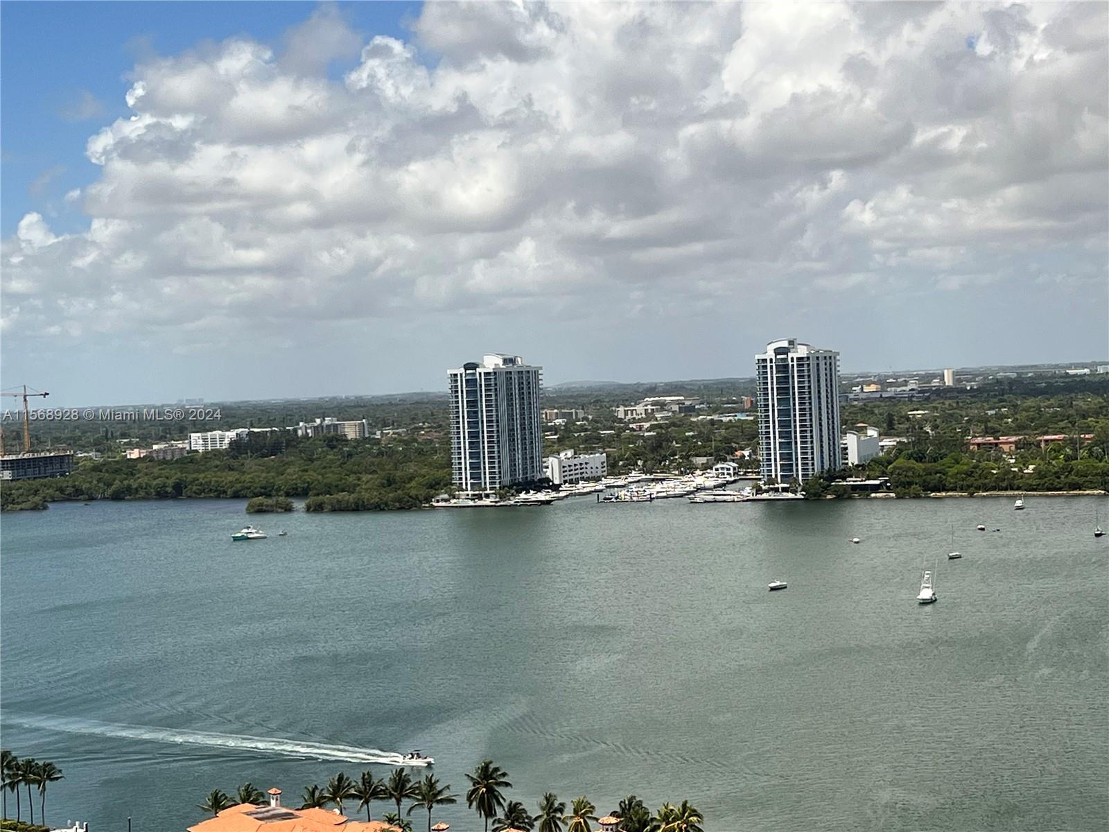 2000  Island Blvd #2507 For Sale A11568928, FL