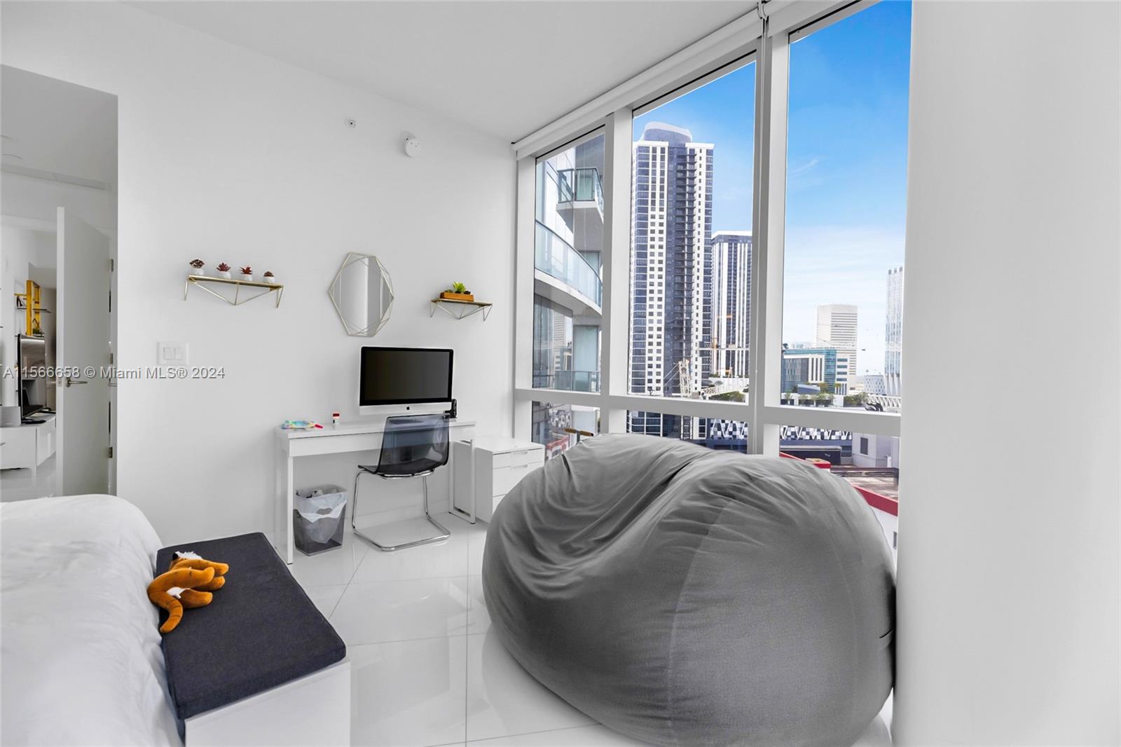 851 NE 1st Ave 1202, Miami, Florida 33132, 1 Bedroom Bedrooms, ,1 BathroomBathrooms,Residentiallease,For Rent,851 NE 1st Ave 1202,A11566658