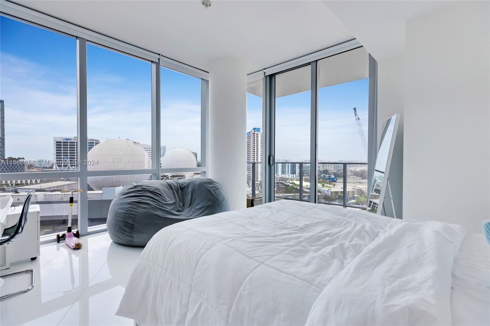 851 NE 1st Ave 1202, Miami, Florida 33132, 1 Bedroom Bedrooms, ,1 BathroomBathrooms,Residentiallease,For Rent,851 NE 1st Ave 1202,A11566658