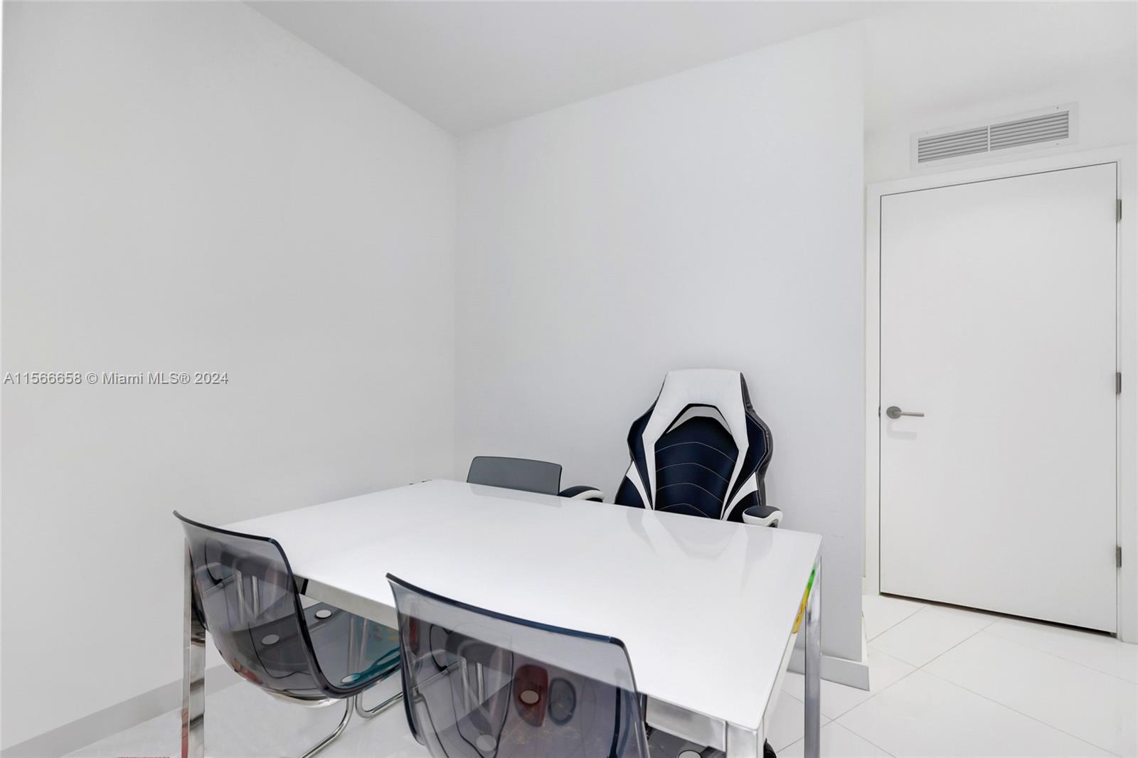 851 NE 1st Ave 1202, Miami, Florida 33132, 1 Bedroom Bedrooms, ,1 BathroomBathrooms,Residentiallease,For Rent,851 NE 1st Ave 1202,A11566658
