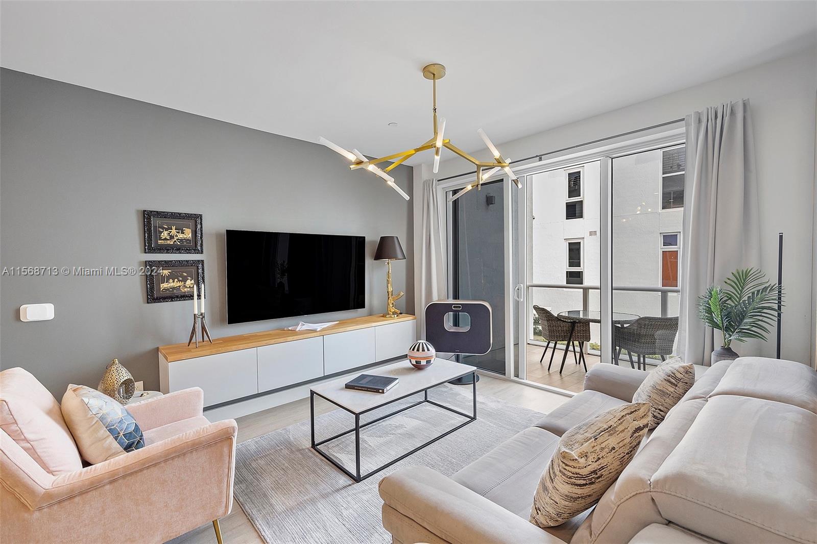 455 NE 39th St 101, Miami, Florida 33137, 1 Bedroom Bedrooms, ,1 BathroomBathrooms,Residential,For Sale,455 NE 39th St 101,A11568713