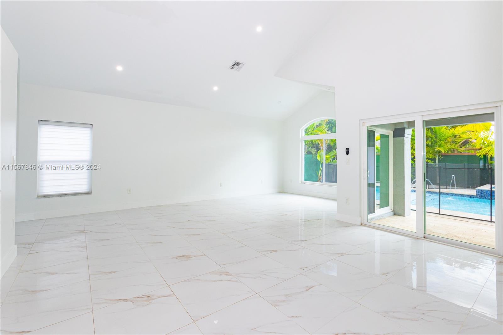 7795 SW 161st Ave, Miami, Florida 33193, 4 Bedrooms Bedrooms, ,3 BathroomsBathrooms,Residential,For Sale,7795 SW 161st Ave,A11567846