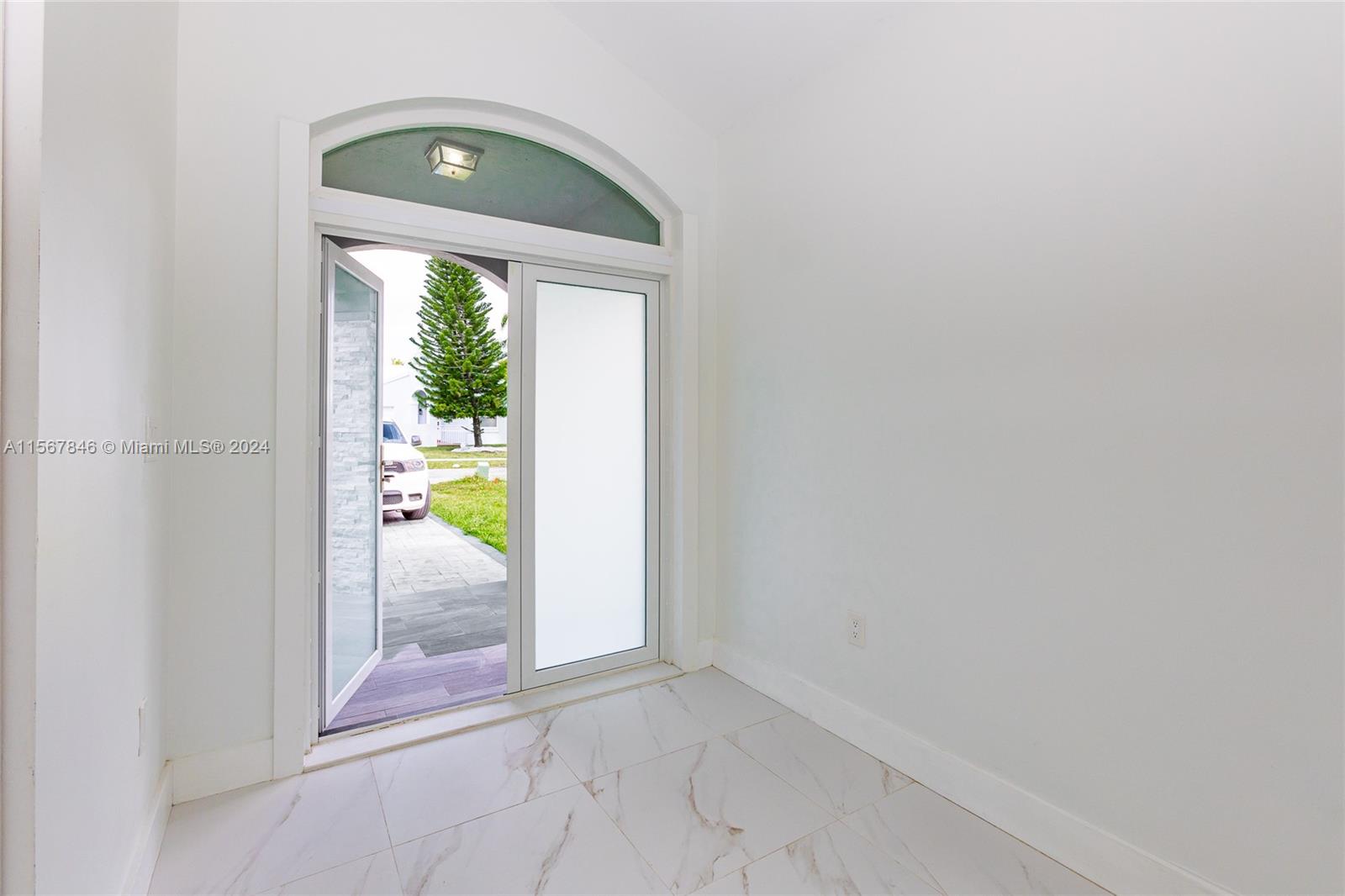 7795 SW 161st Ave, Miami, Florida 33193, 4 Bedrooms Bedrooms, ,3 BathroomsBathrooms,Residential,For Sale,7795 SW 161st Ave,A11567846