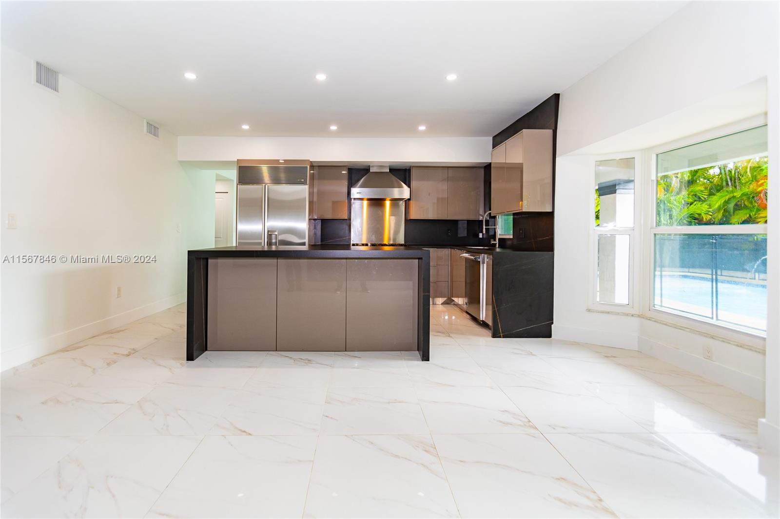 7795 SW 161st Ave, Miami, Florida 33193, 4 Bedrooms Bedrooms, ,3 BathroomsBathrooms,Residential,For Sale,7795 SW 161st Ave,A11567846