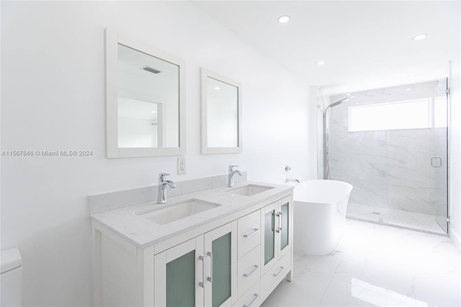 7795 SW 161st Ave, Miami, Florida 33193, 4 Bedrooms Bedrooms, ,3 BathroomsBathrooms,Residential,For Sale,7795 SW 161st Ave,A11567846